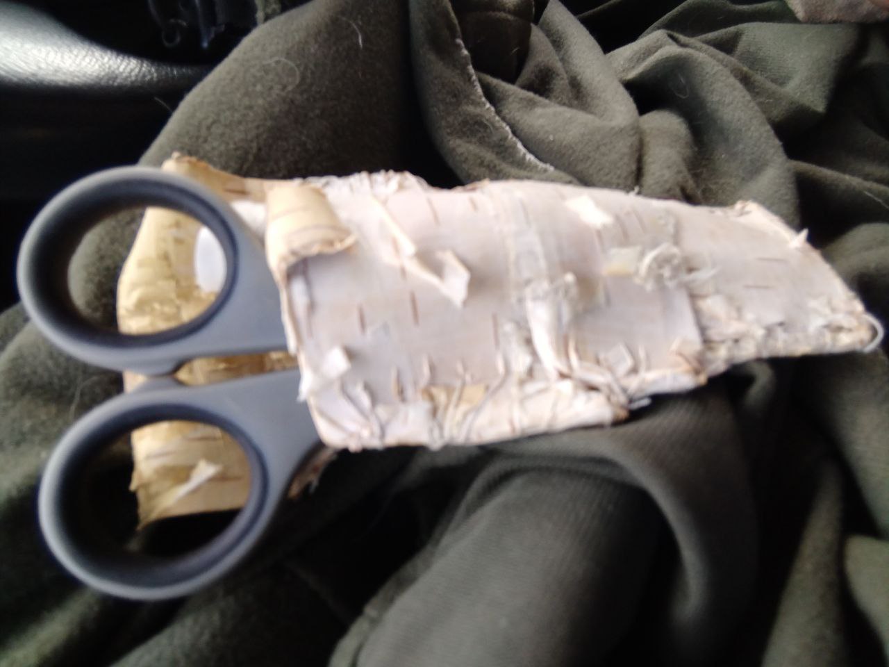 Boîte à couture de poche en écorce de bouleau